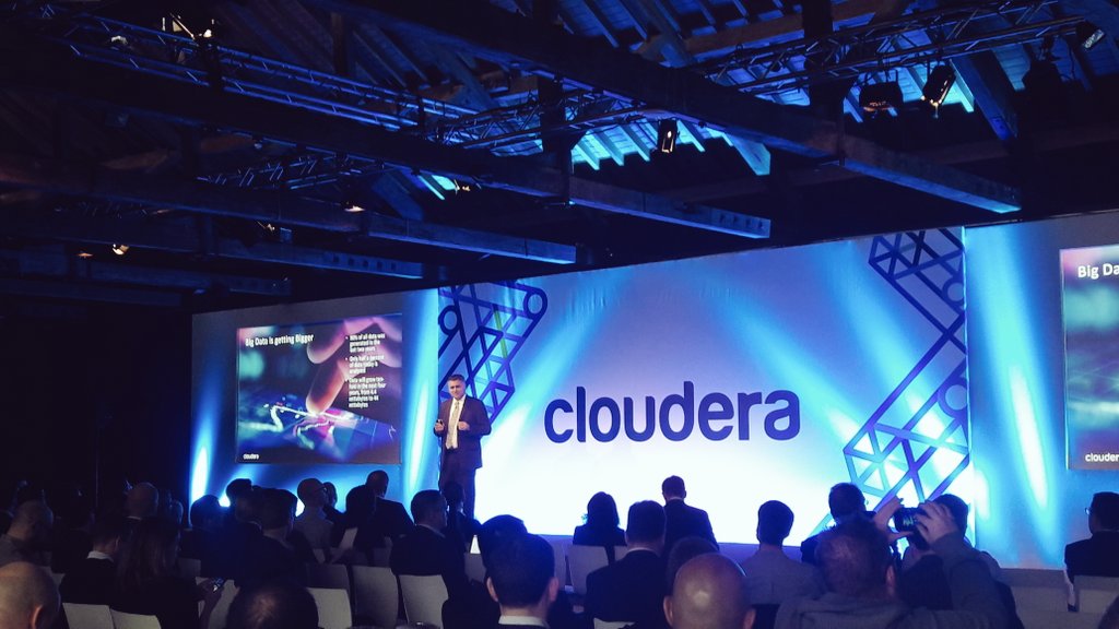 Chri_Stein's tweet image. Honoured to have @cloudera CEO Tom Reilly holding a keynote at #clouderasesh in London today #mybigdatamoment @ClouderaUK