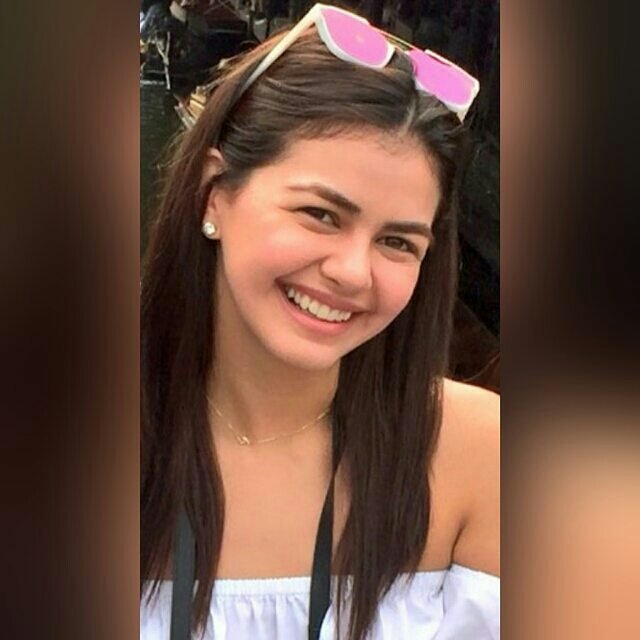 Solid_Janine's tweet photo. The winning smile 😊 @janinegutierrez #janinegutierrez #JanineInBangkok #DayOffTaping https://t.co/KbJqFLTvft