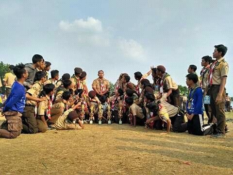 Jupriyd07's tweet photo. Intinya Adalah Berusaha untuk mendapatkan Hasil yang terbaik @kwarnas #PramukaBerprestasi #gerakanpramuka https://t.co/2hNXVPP1vH