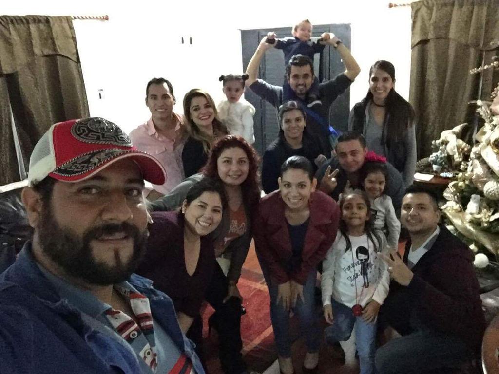 PROF_RAY's tweet photo. EXCELENTE SABADITO EN LA POSADA MANIAKECH @wdyb @mkarynalopez @fansponce @wenZeth https://t.co/V5lAV1Wpg2