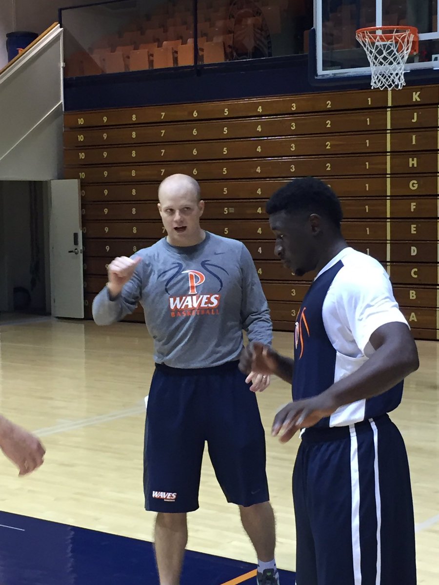 Bryant Moore (Coach_BMoore) Twitter