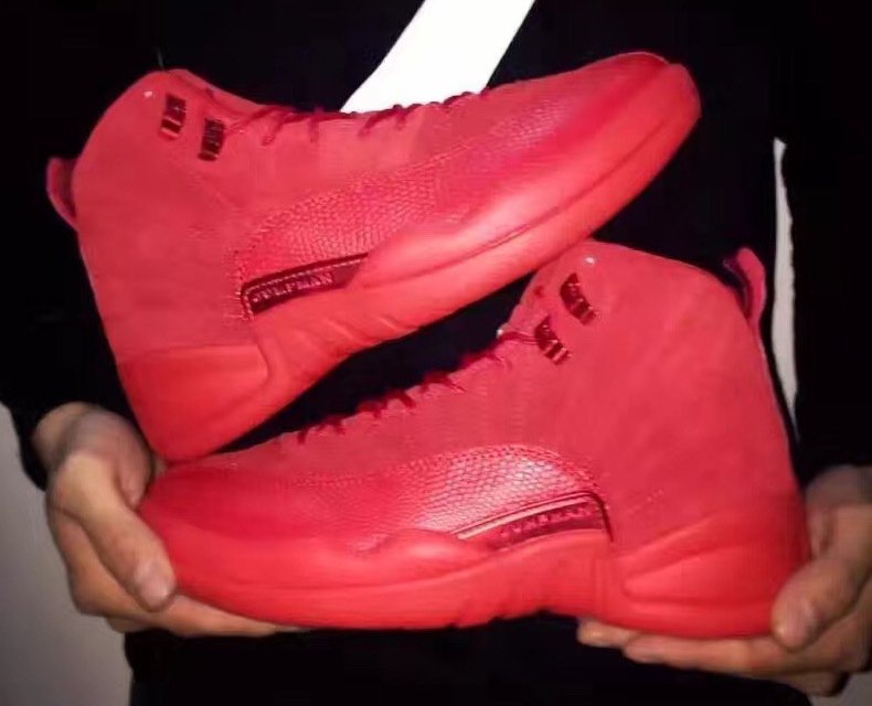 First Look: Air Jordan 12 “Red Suede” bit.ly/2gx6ROB