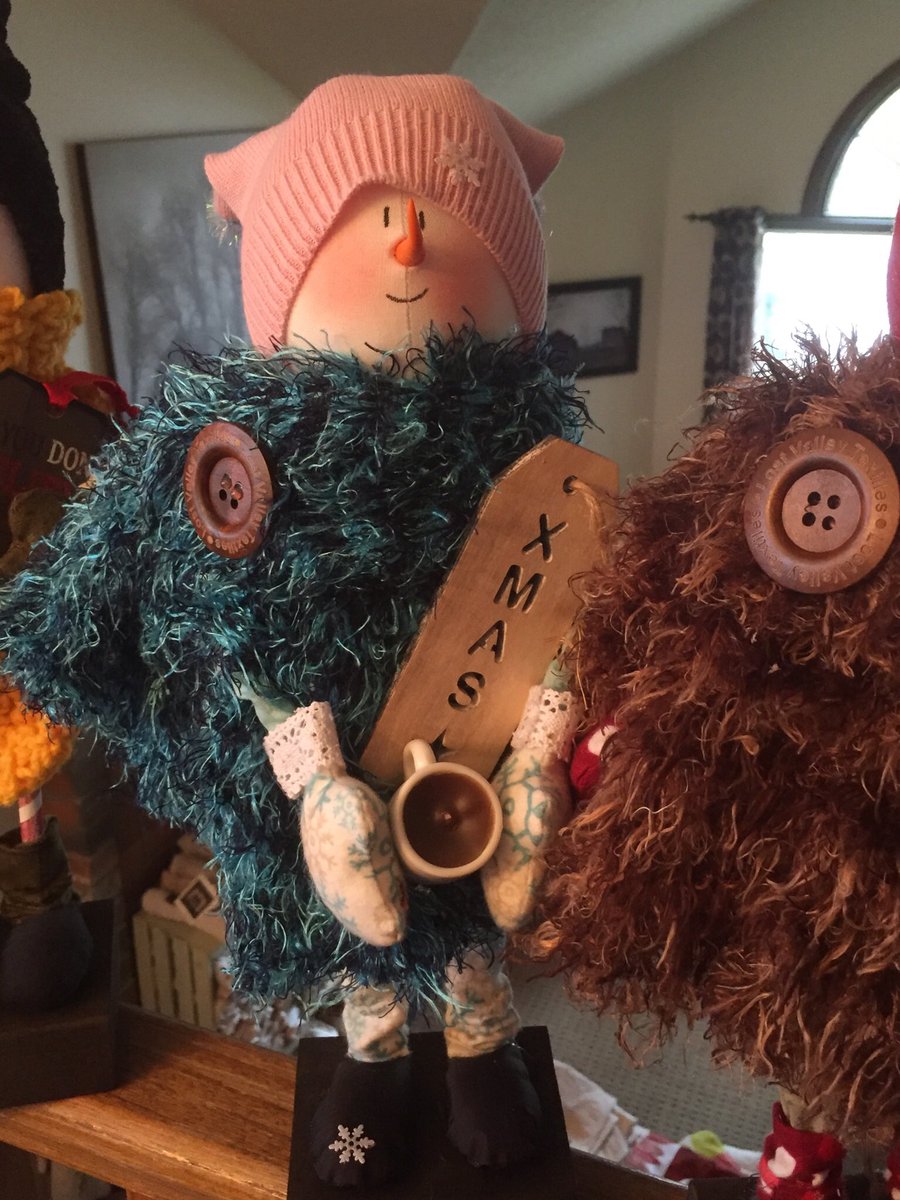 lostvalleytext's tweet photo. #Etsy #handmade #handmadechristmas #Christmas #oneofakind #SnowMan #snowperson #hotcocoa #lostvalleytextiles https://t.co/t6z9VdrEvD