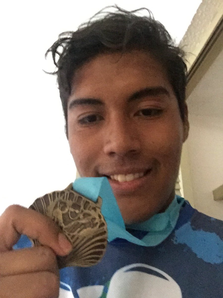 elpuma953's tweet photo. 1 y 5 kilómetros en el maratón Guadalupano, muy feliz #lasultimasfotos #unaexperienciainexplicable #muysatisfecho #apenascomienzo https://t.co/UAWVr6rM9f