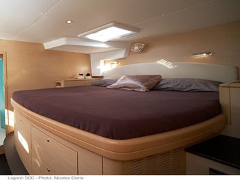 HelenicCharters's tweet photo. Sailing vacations Greece. Choose from a yacht charter, Greek flotilla, sailing tour, luxury charter yacht https://t.co/s78KKZiUgP https://t.co/iuu1vN1S0m