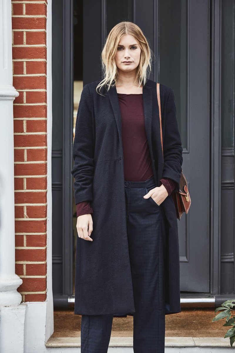 TallOrderClo's tweet photo. Corrine Long Wool blend coat, Carolyn wide leg trousers and Cara jersey top.  Easy throw on style.  #notimeinthemorning #tallstyle #teamtall https://t.co/oFPbaz1I7f