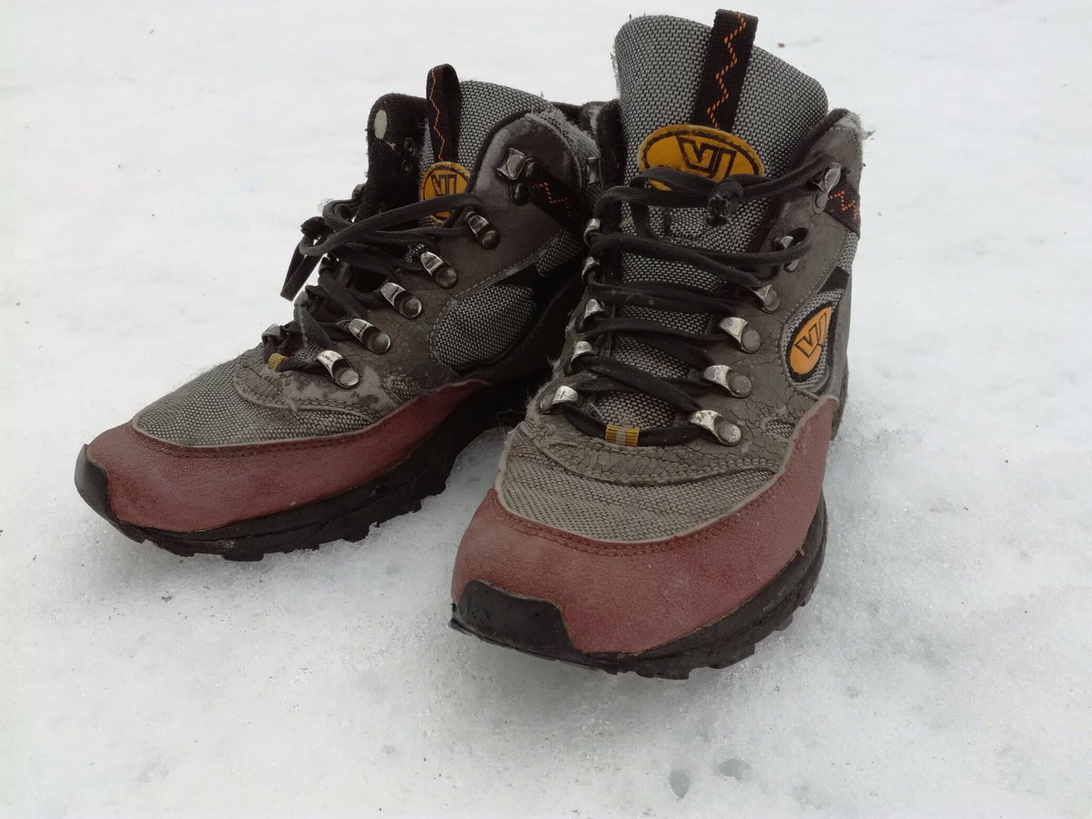 Suomi 99, Sarva vuodesta -99! Kehitystä tapahtuu mutta oikealla tiellä pysyäkseen tarvii jatkossakin pitävän kengän. Onnea #Suomi99! #sarva