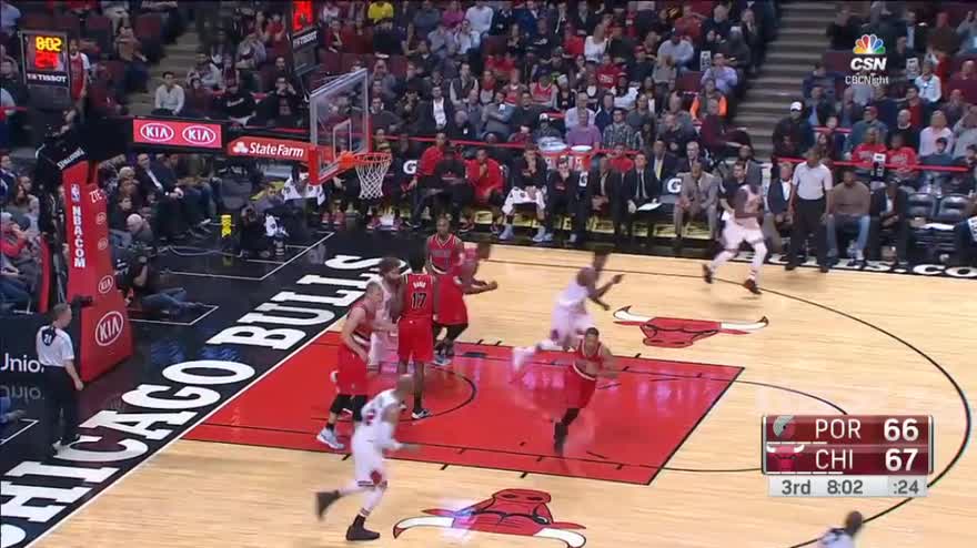 SkySport's tweet photo. VIDEO: Chicago Bulls-Portland Trail Blazers 110-112 https://t.co/aECsawQTYO #SkySport https://t.co/Ne7yp6ibNY