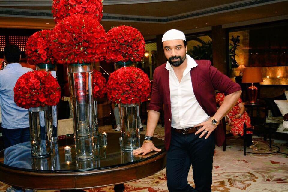 Ajaz Khan wishes his fans on Eid-un-Nabi!  CircleOfBollywood