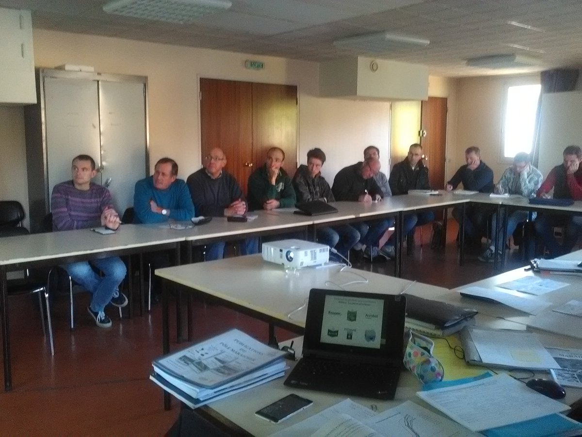 Polemaraicher's tweet photo. Programme bien chargé pour cette 1ère réunion technique d'hiver..21 participants : salle complète! @CAIDF https://t.co/vEs9eqOwQv
