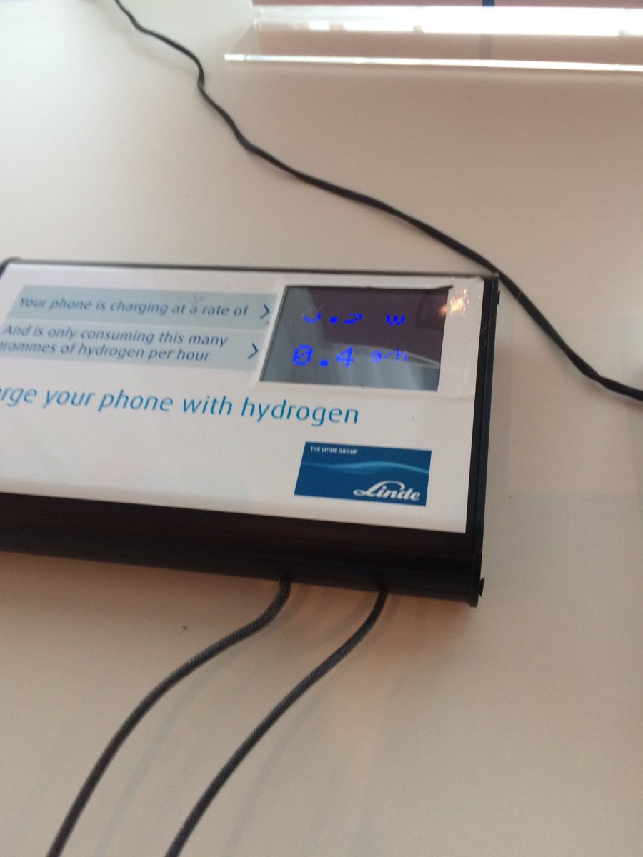 chemnitr's tweet photo. Hydrogen fuel cell -cell charger 
#HSSymposium @LindEngineering https://t.co/PsPP2lOZ9E