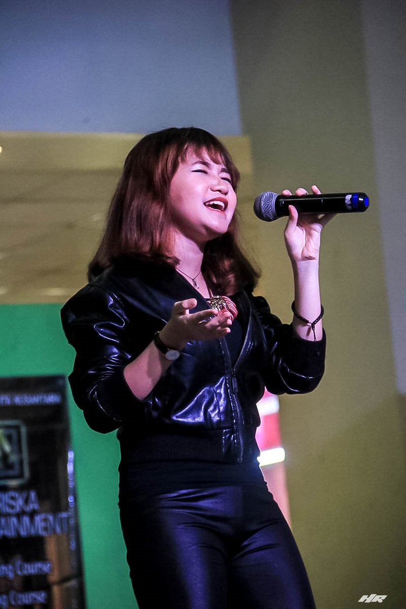 <a href="/adeliart14899/">Adele</a> at Thamrin City 26.11.16