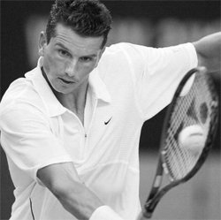 SportKnowhowXL's tweet photo. "Misschien had die volleyballer, die nu ergens in de regionale subtop speelt, wel de nieuwe Krajicek kunnen zijn?" > https://t.co/wF2IbqKtMH https://t.co/ap9HIb2pEE