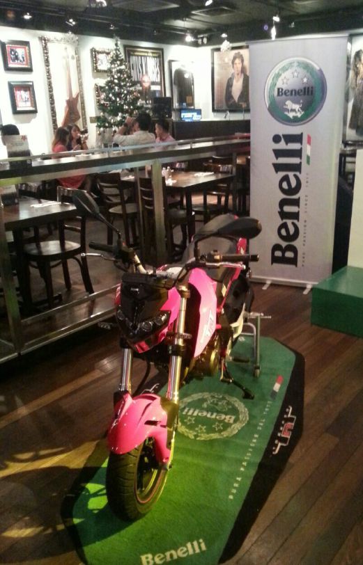 Benelli launches new TnT135, priced at RM7,990
nst.com.my/news/2016/12/1… <a href="/BenelliMotor/">Benelli Motor</a>