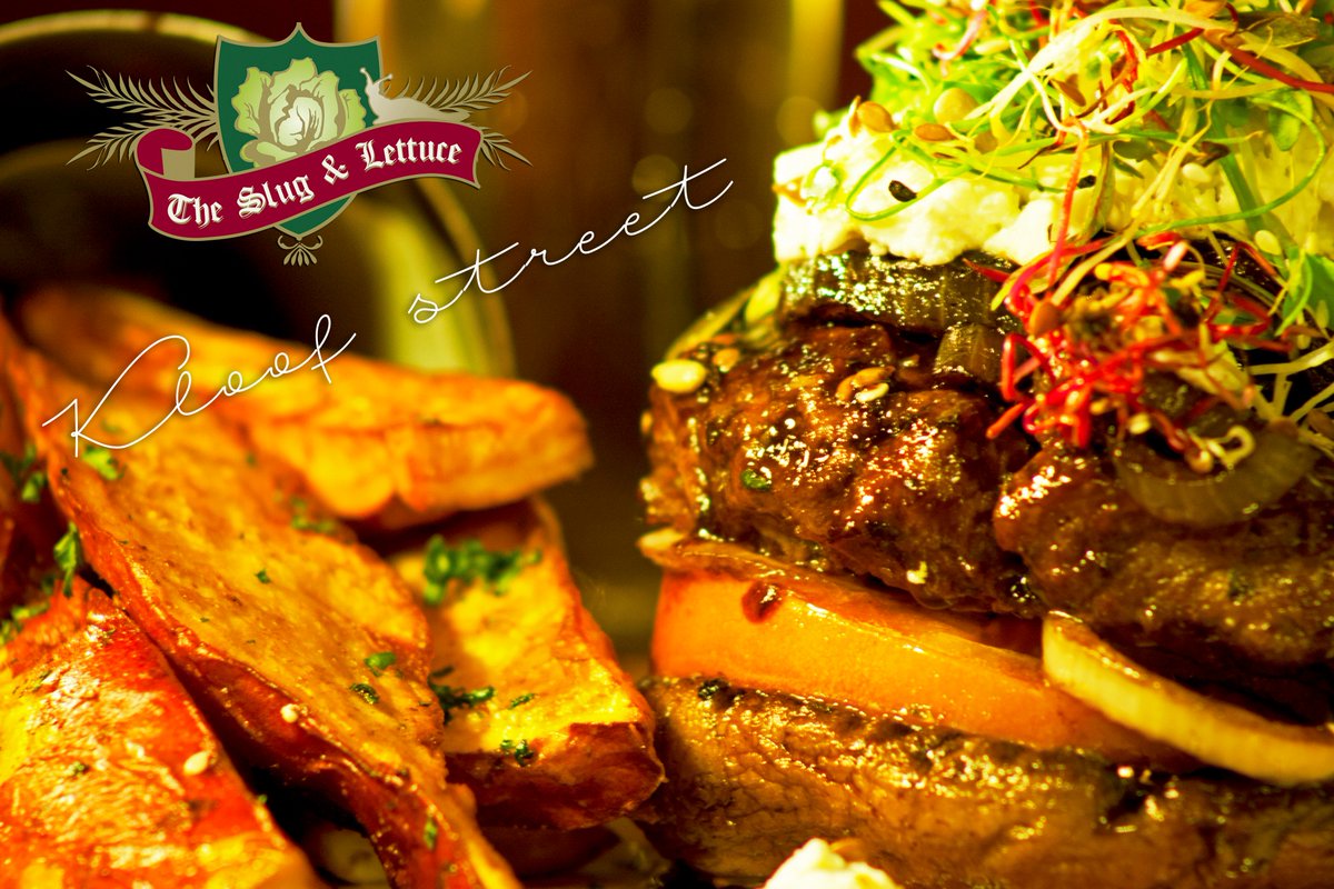 #Wednesdays are #BurgerNight at the #SlugKloof - Any 2 burgers for the price of 1! Gordon Epstein performing live from 8pm #livemusic