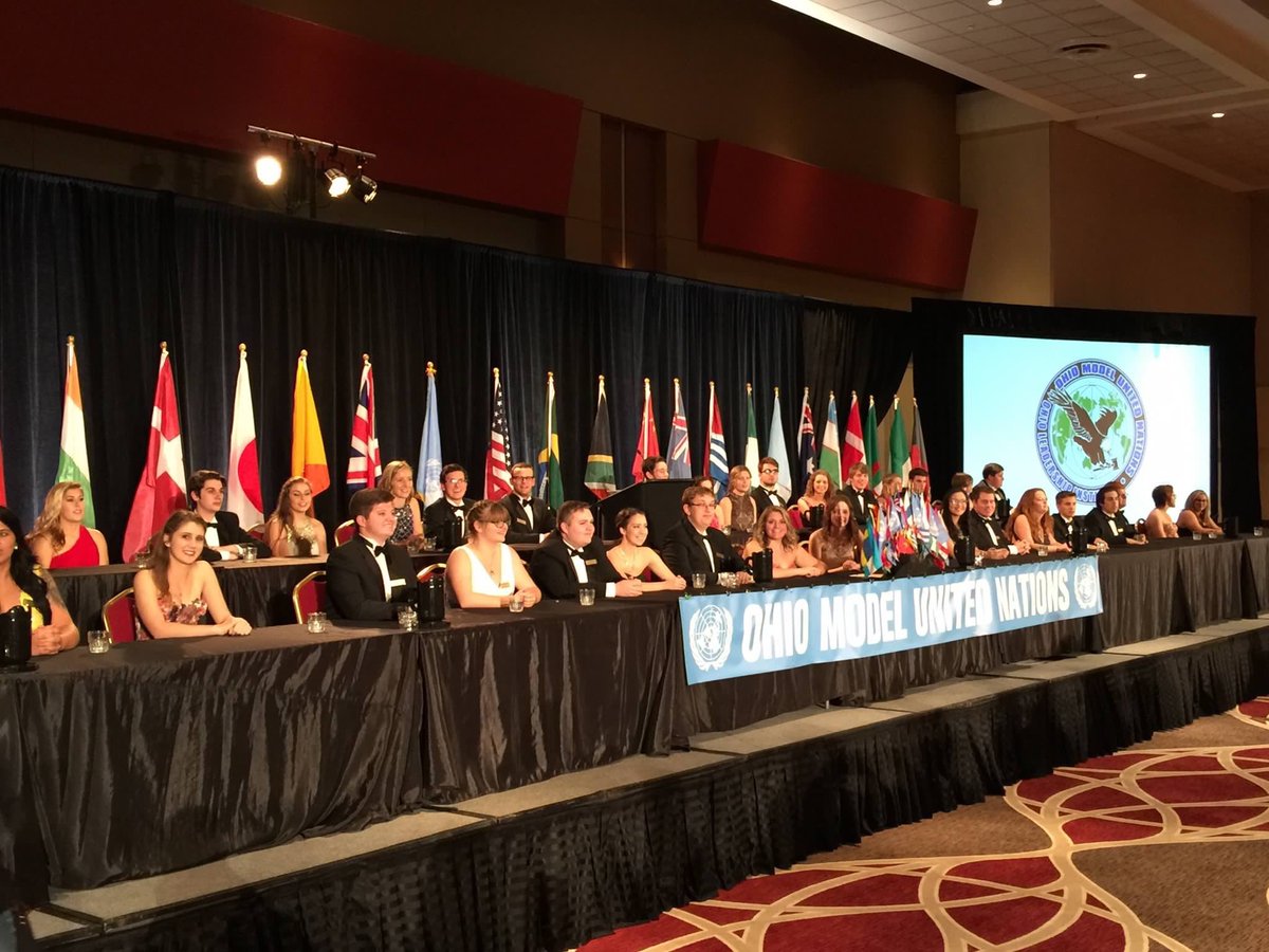 topnotchleader's tweet photo. Congratulations to the 1500 delegates attending Sr. Ohio Model United Nations! @OhioModelUN #omun2016 https://t.co/DYiqlo1b2T