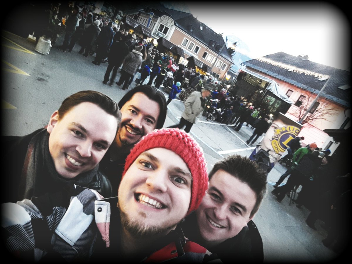 Dominik Ofner (@dominik_ofner) on Twitter photo Givin... Givin...