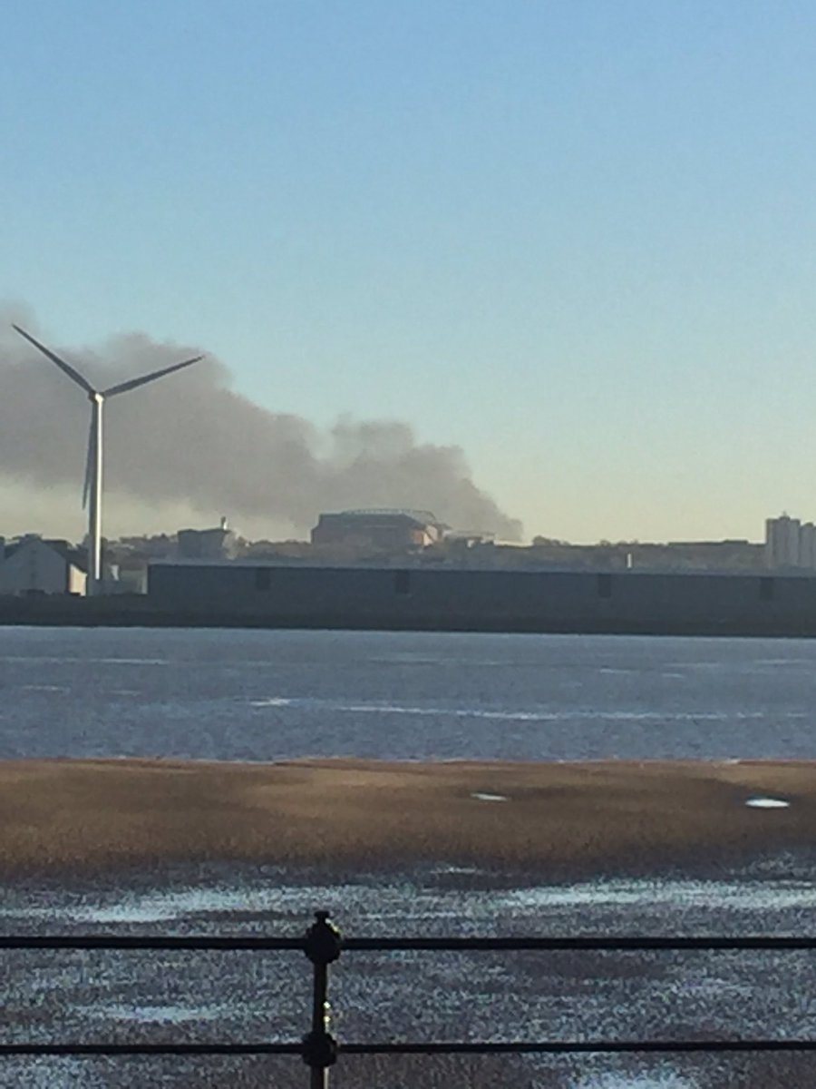 chopper248's tweet photo. #bigstand not on fire, Norwegians no longer terrified https://t.co/mBaOSjIbi7