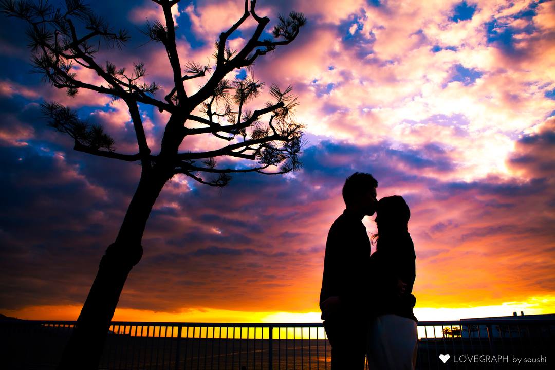 lovegraph_me's tweet photo. 新海誠フィルターが流行ってますが、Lovegraphならこんな写真が撮れちゃいます。もちろん、例のアプリは使ってません。
ぜひLovegraphで、映画のようなワンシーンを。
#everfilter #新海誠 #君の名は #Lovegraph https://t.co/QKnXkMjBbH