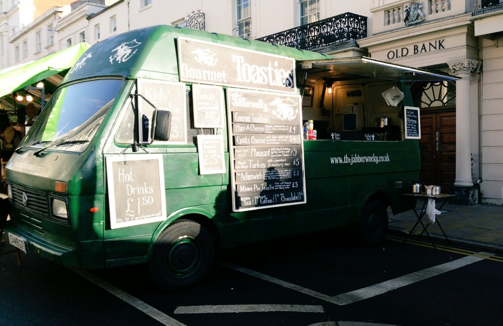 The van has shaken off a crust of ice and is beaming in the sunshine. Today is the day for #Christmas toasties. #Leamington <a href="/SkettsMarkets/">Sketts</a>