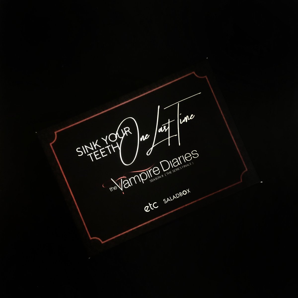 dctorretijo's tweet image. UNBOXING: The Vampire Diaries Beauty Box by @SaladboxPH

dorothytorretijo.com/2016/12/unboxi…