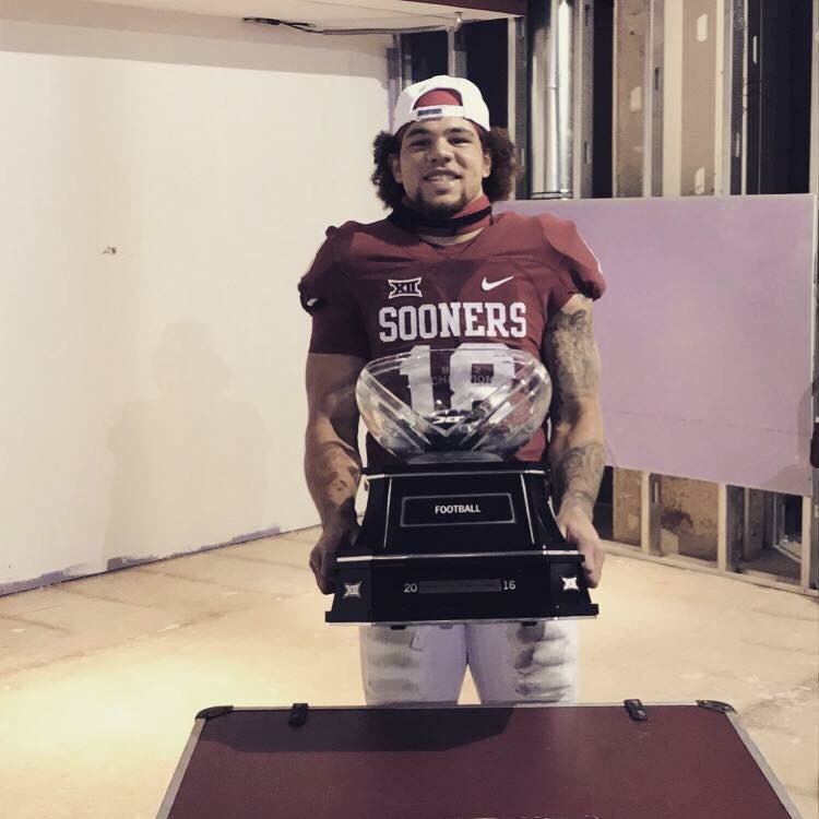vmhsfb's tweet photo. Proud of this dude right here!!! @CB_Savage18 💯🔥@vmhsfb #BroncoFam https://t.co/BsXU1B9DJq