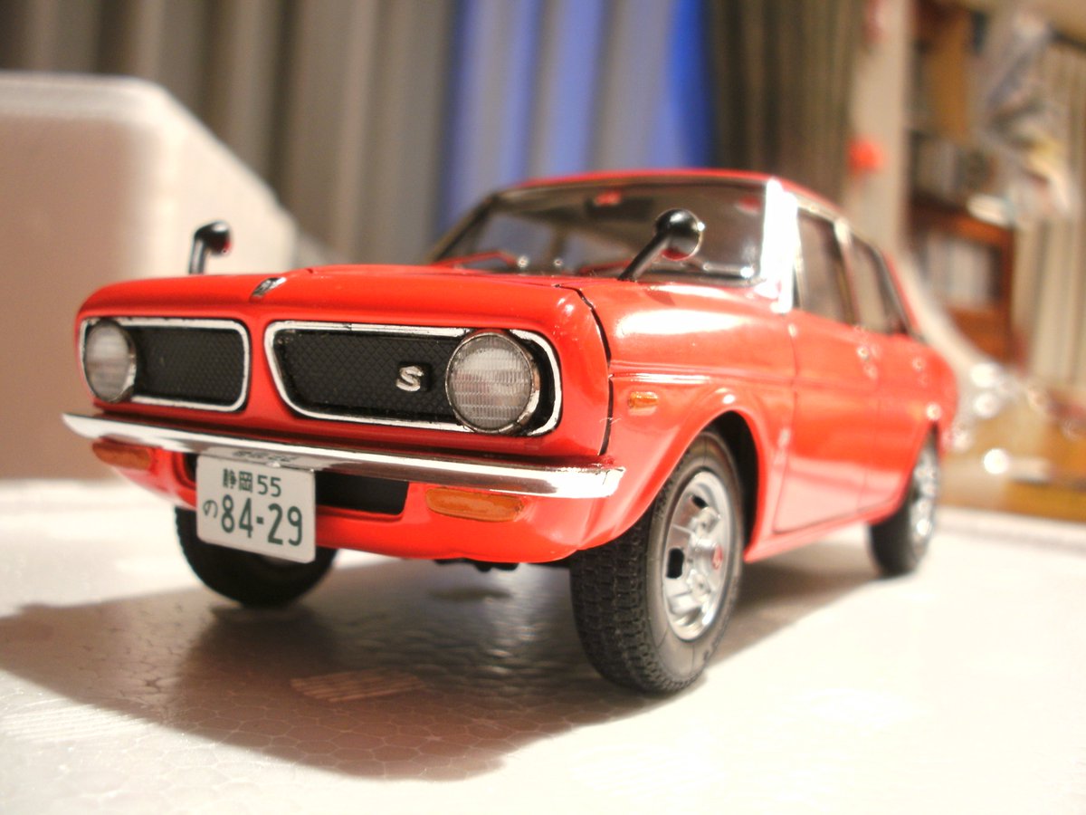 ペン太 童友社のホンダ1300完成しました 内装は自作しないといけないので大変でした ペン太 童友社のホンダ1300完成しました 内装は自作しないといけないので大変でした