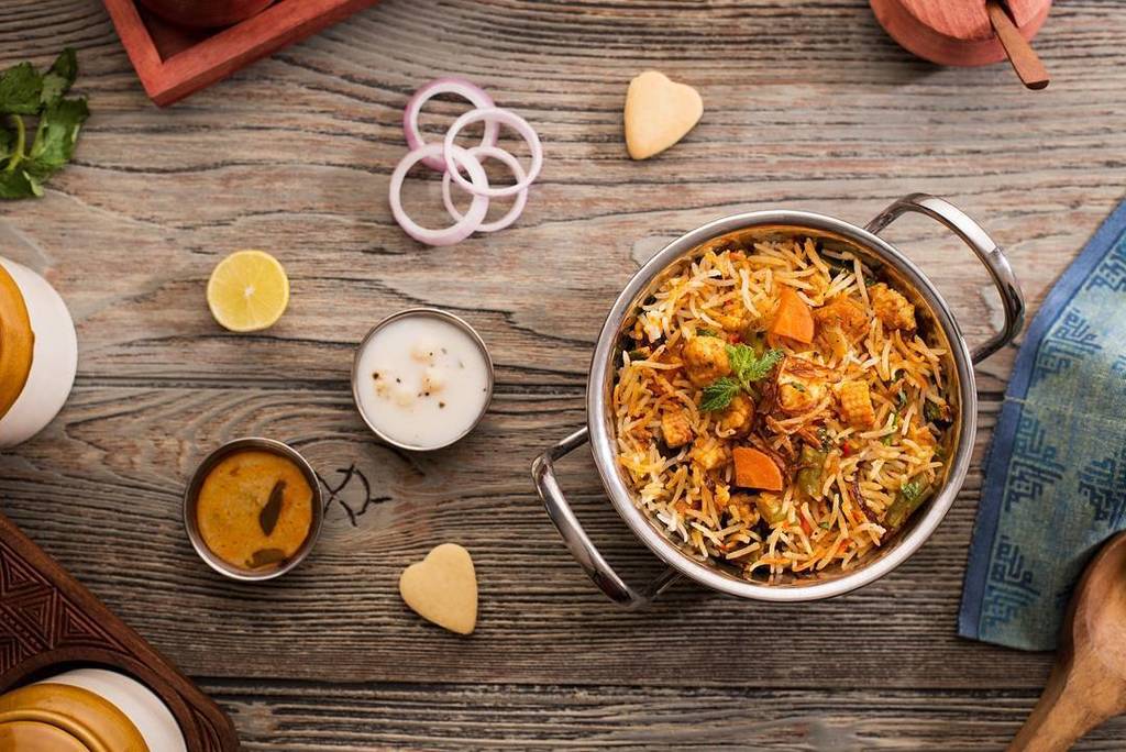 Inner_Chef's tweet photo. A Subz Biryani so good, you won't miss the meat! Celebrate #BiryaniWeek and order this bea… https://t.co/W6W1G7eBZh https://t.co/tWbPkKVKHk