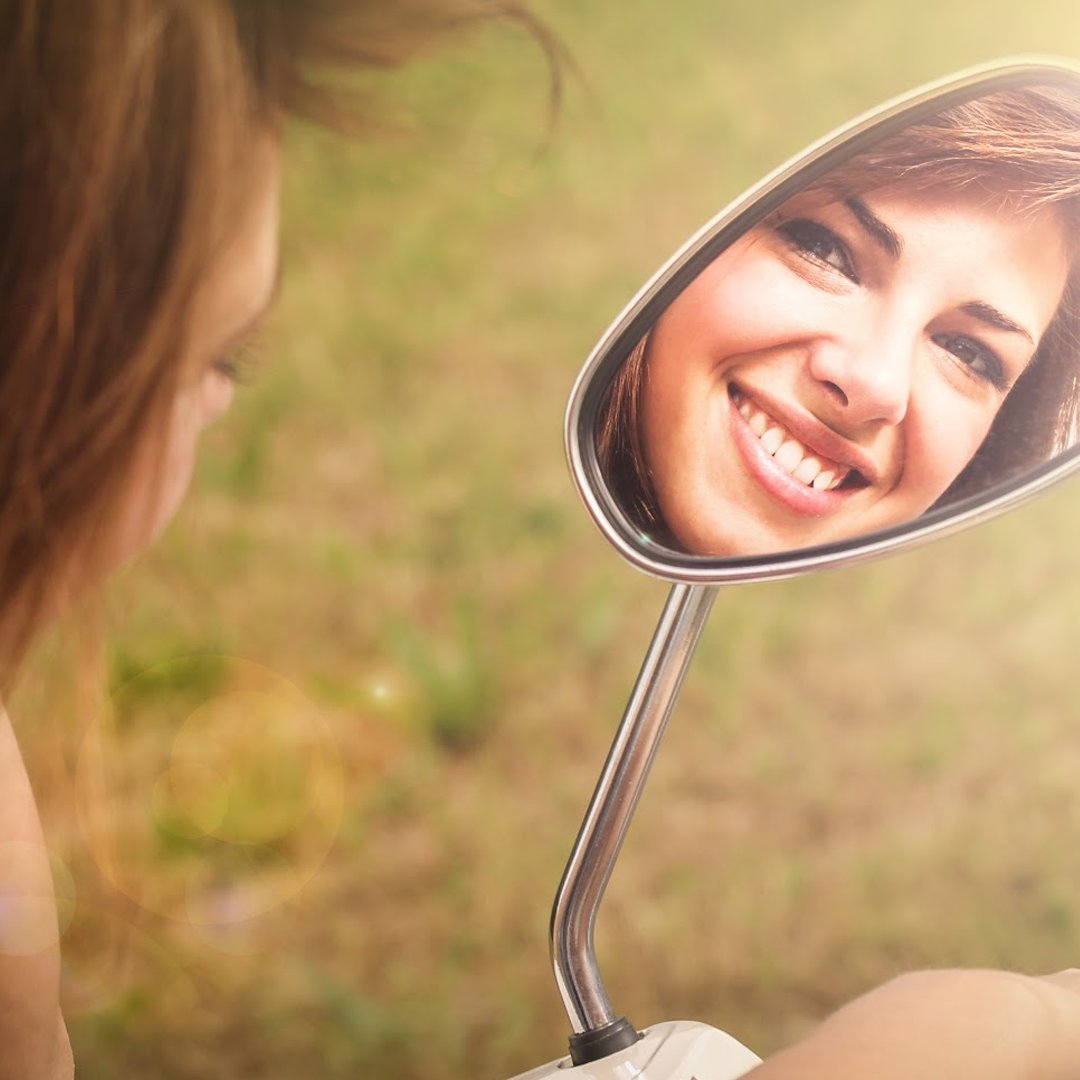 InvisalignGCC's tweet photo. Smile with new confidence. Say goodbye to braces. Invisalign® boosts your self- esteem with almost invisible aligners. 

#InvisalignGCC https://t.co/xPB79nEbRv