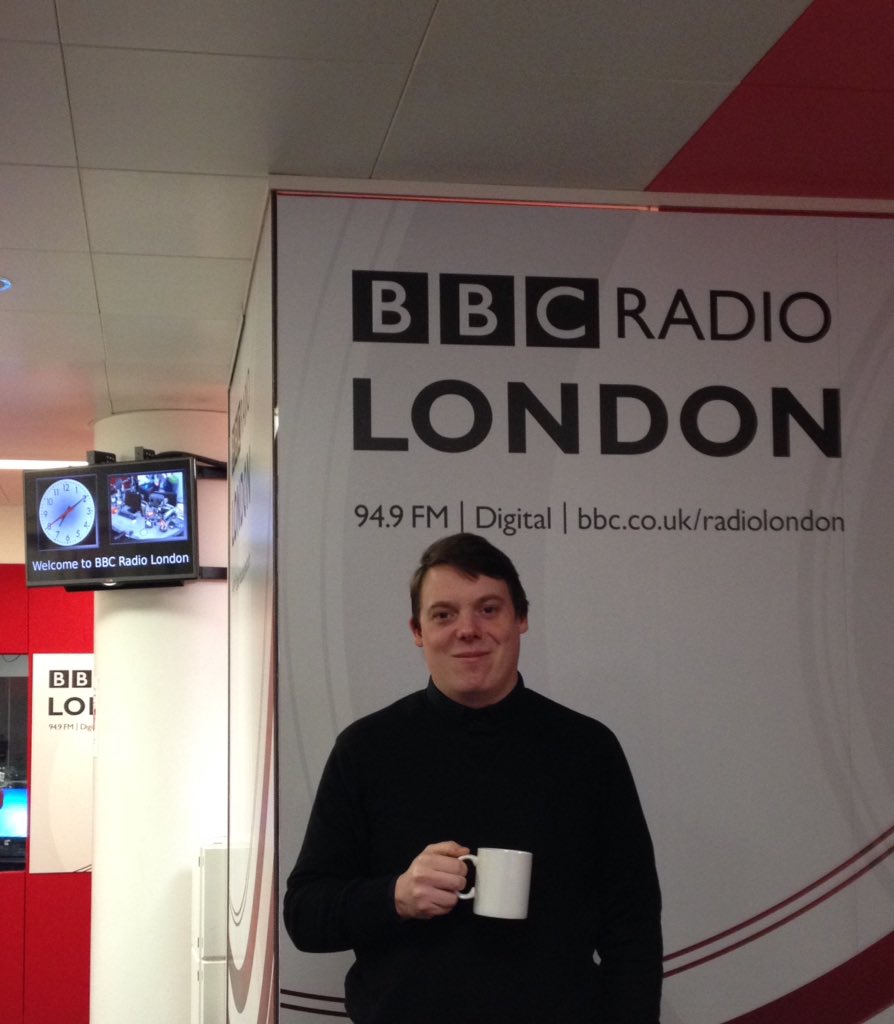 #earlymorning start for revd Gareth Powell ready to #goonair <a href="/bbclondon/">bbclondon</a> with <a href="/StMStreatham/">StMStreatham</a> jumokefashola at 7.20 this morning #streatham