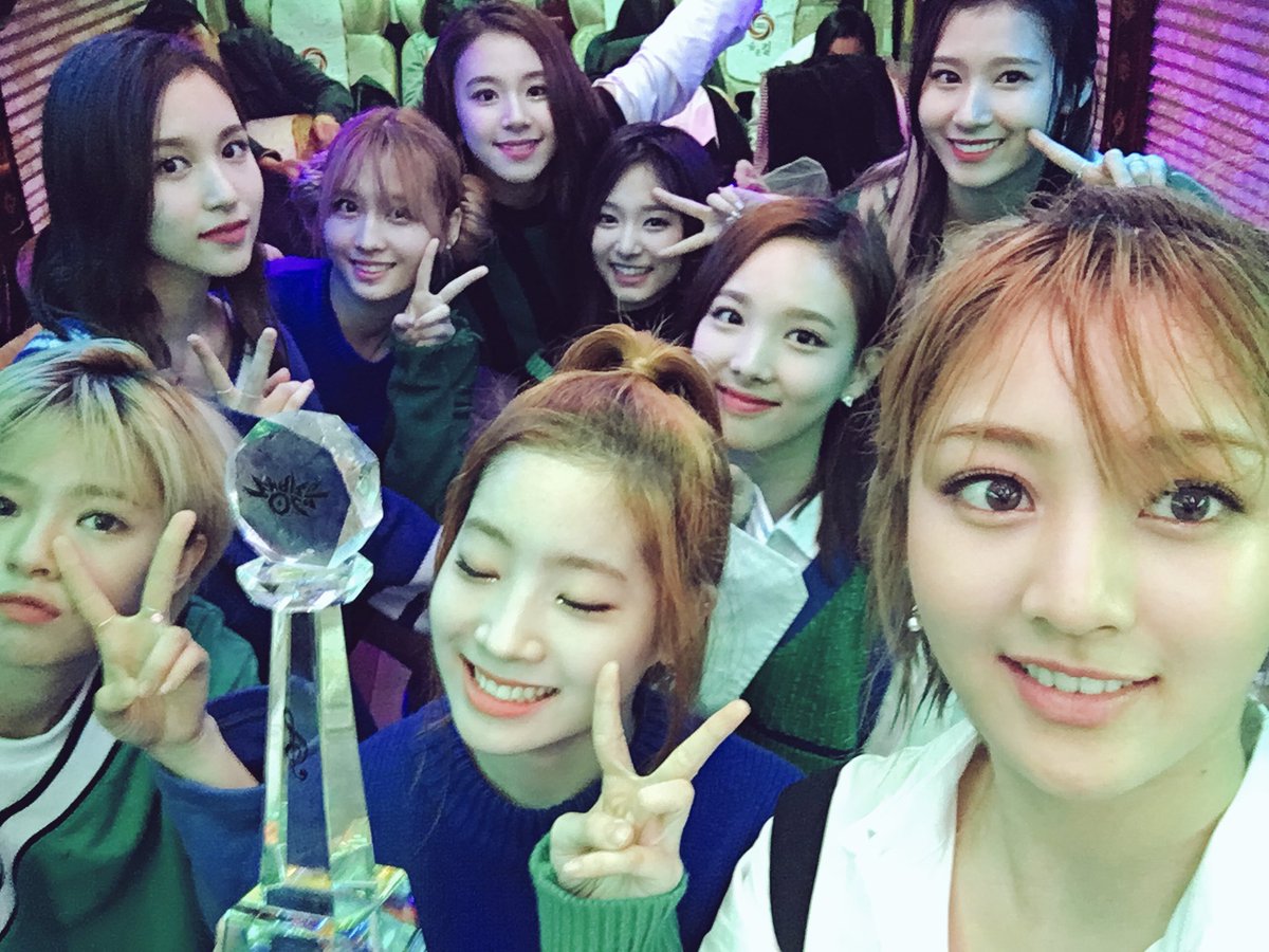 안녕 tweet media