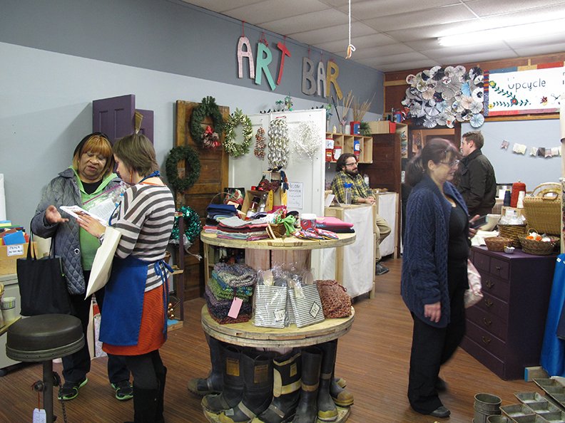 Upcycle_Parts's tweet photo. Thanks to all who came out to #CollectiveUpcycle's opening party! Come in on 12/8, from 5PM-7PM to meet the makers! 
#upcycle #Xmas https://t.co/g7v0FPbR4c