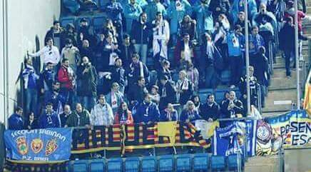 Ayer se jugó de nuevo "el clásico", el ya clásico partido que hacemos el ridículo en el campo después de cruzarnos toda España en carretera.