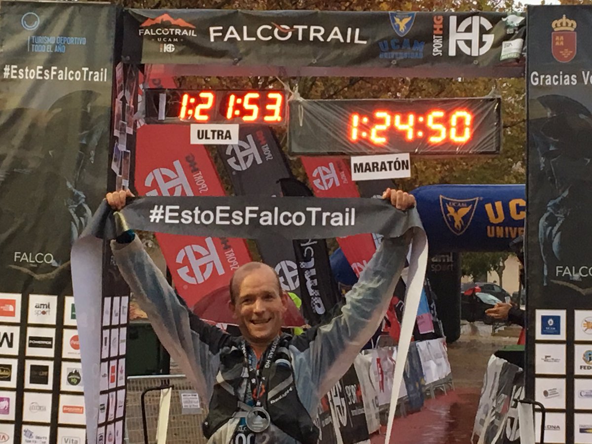sport_hg's tweet photo. .@CollisonKim vence en la Ultra de la @UCAM_falcotrail SportHG. Enhorabuena! #EstoEsFalcotrail https://t.co/QZs4NYSofU