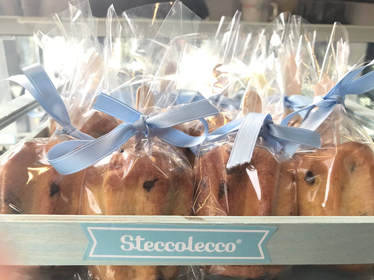 steccolecc's tweet image. E anche quest'anno da #steccolecco diamo il #benvenuto à #dicembre con i #pandori su stecco!

||per info e ordini +39 331 8378828||