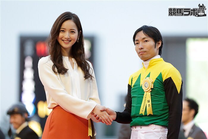 keibalab's tweet photo. https://t.co/pSd10xlKsZ
#サウンドトゥルー
#SoundTrue
#チャンピオンズC
#大野拓弥
#佐々木希
#競馬
#keiba https://t.co/8Ue7mYCzIA