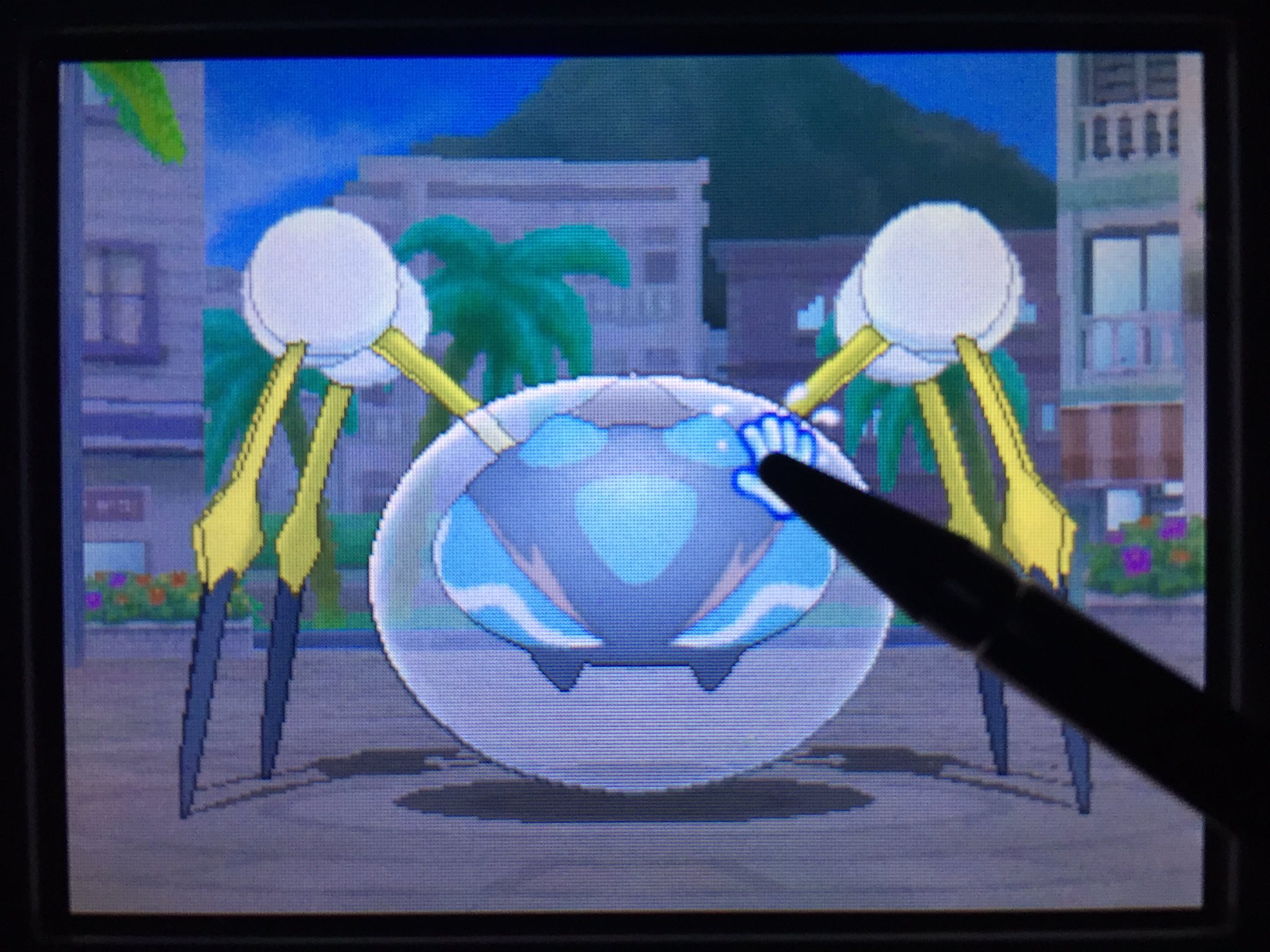 アラク Twitter પર シズクモがオニシズクモに進化したけどカッケー アリアドスとコンビ組ますぞ