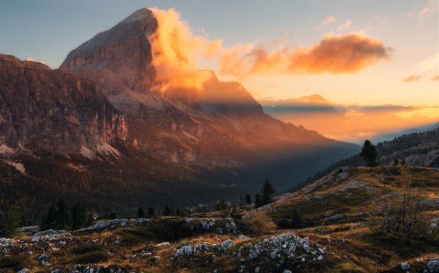 AdventureLife__'s tweet image. Take me here