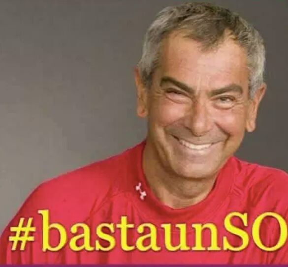 Trashinami_'s tweet photo. #Trashinami c'ha le idee chiarissime su questa #RiformaCostituzionale.
Non lasciatevi ingannare e seguite il consiglio del Maestro. https://t.co/q3ER8I8bUQ