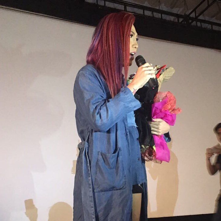 StarCinema's tweet photo. Vice Ganda gracing #TheSuperParentalGuardians block screening c/o Team ViceRylle and VG Fever! #TSPGSuperWeekend https://t.co/ACSS2ZcP9u