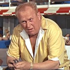 Mr_Ives_'s tweet photo. Steve Smith is Goldfinger tonight #TurnsToGold #Bond #ausvnz https://t.co/reblilUu9R