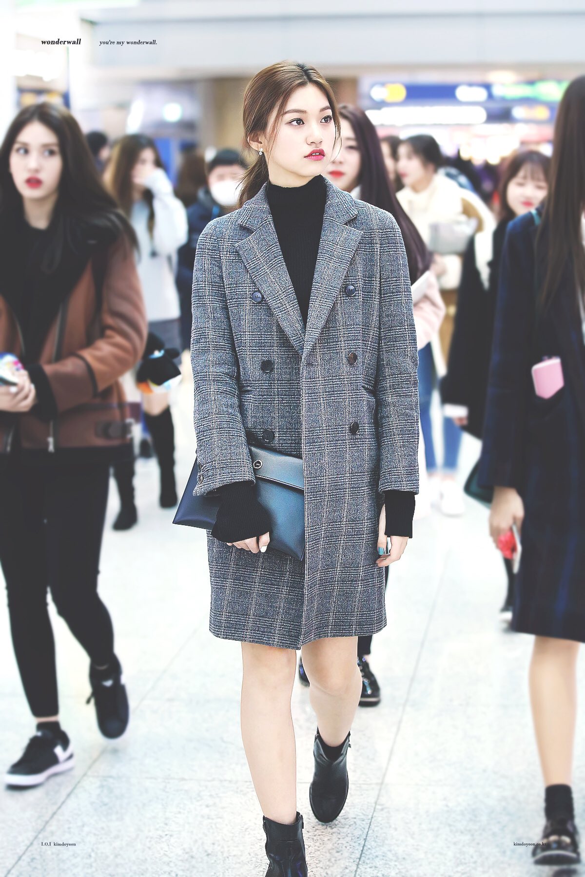 Cy0puOyVEAAbKd5.jpg:orig