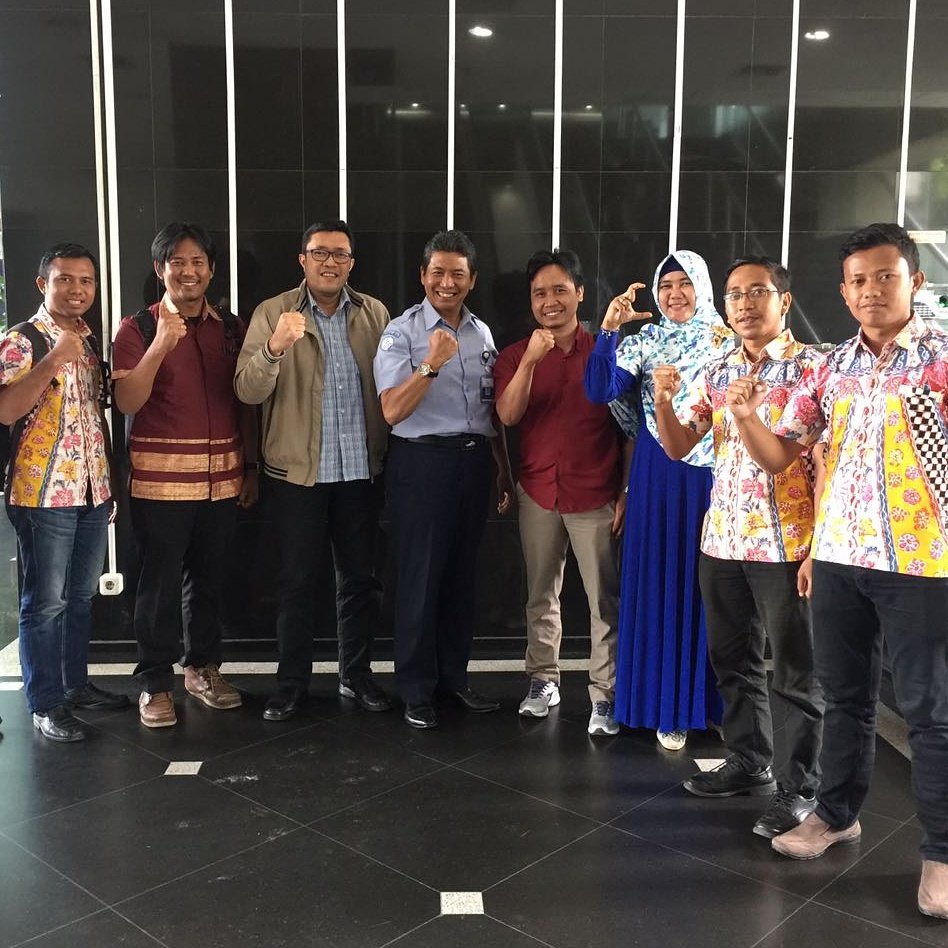 HARIYANTONUGRO7's tweet photo. Kami buktikan bukan karena kami sok sokan...... namun penyuluh bukan lagi profesi tapi jiwa kami @fisheris_ @NonyNoy13 @Lmsyafriadi https://t.co/G94ZwvkjJO