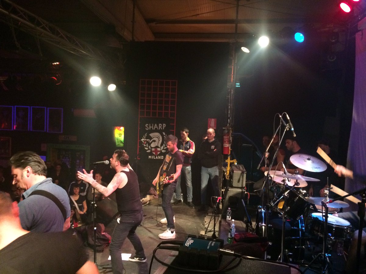 SanCesario_Est's tweet photo. Thanks for all @BrigadaFM #BCR #BolognaCityRockers https://t.co/6Bok9dVLPy