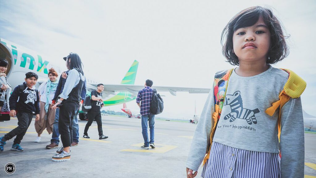 pandji's tweet photo. Shira juga ikut | #JBWT https://t.co/VgItmk30a5