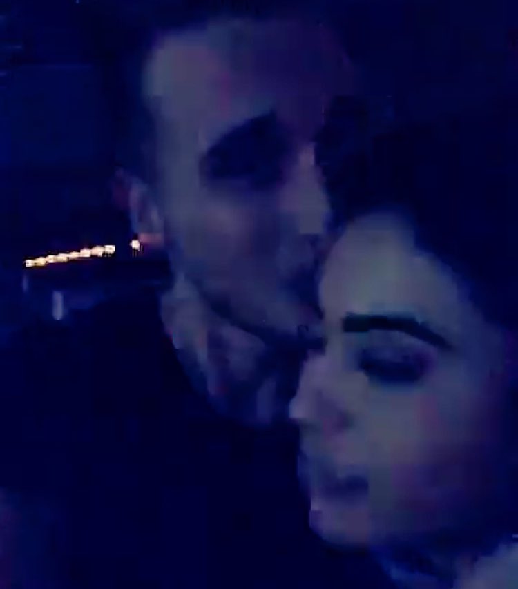 Lola6910's tweet photo. Magnifique ce couple vraiment @JulienSS10 & Tamara 👫❤️🙈
Je leur souhaite vraiment plein de bonheur 🙌🏻 #Love #Julara https://t.co/jaqnbIKqLH