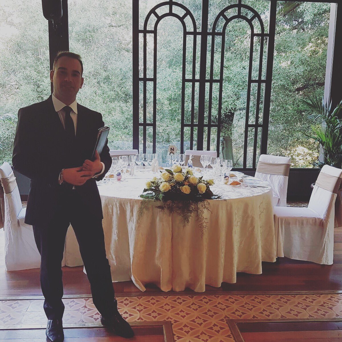 everfestes's tweet photo. Coordinando la #boda de A&J #protocolo #eventos #BellReco https://t.co/M9b3PI5Gh0