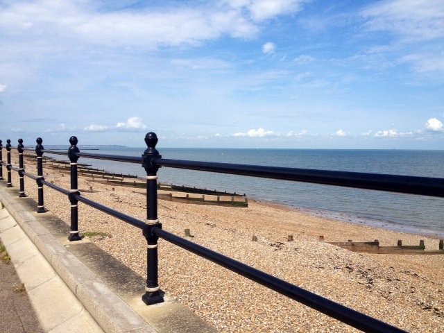 Gorgeous #sunny day in #HerneBay on #Kent coast. did a super #5k not in ur league <a href="/LittlePepJuice/">Little Pep</a> enjoy it peeps! Come to <a href="/HBPierVillage/">Herne Bay Pier</a>