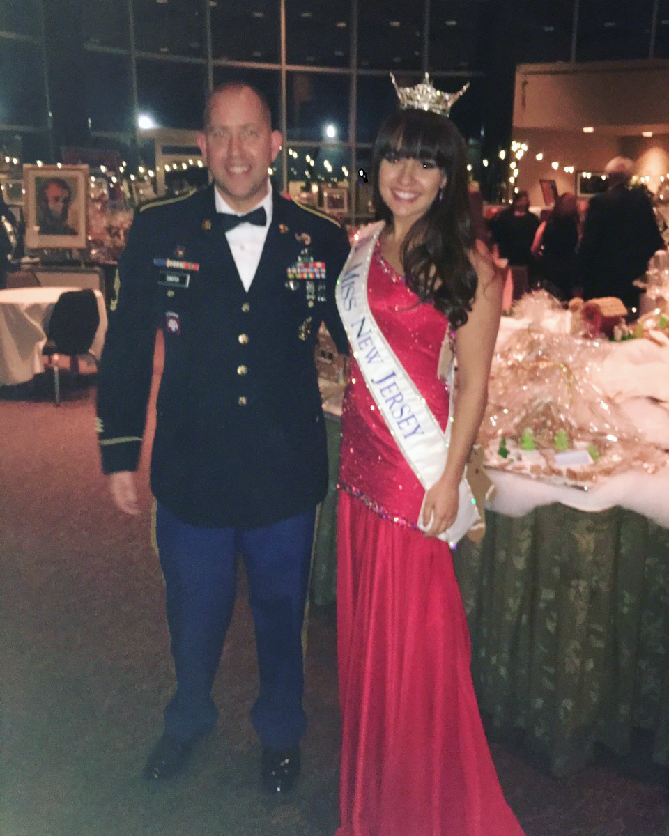 Great evening last night with <a href="/FisherHouseFdtn/">Fisher House</a> for the Gingerbread Ball! Thank you, <a href="/CocosChateau/">Coco's Chateau</a> for my <a href="/SherriHill/">SHERRI HILL</a> gown! #SponsorSpotlight