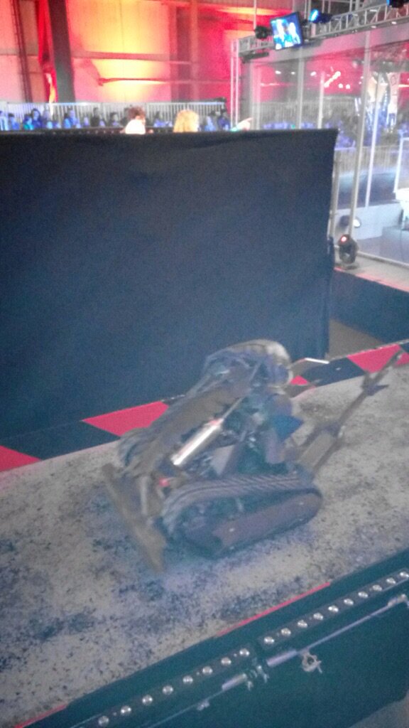 HazelWyllie's tweet image. @Primary2C Niamh had a great time on Saturday watching Robot Wars being filmed! 3 2 1 activate!!